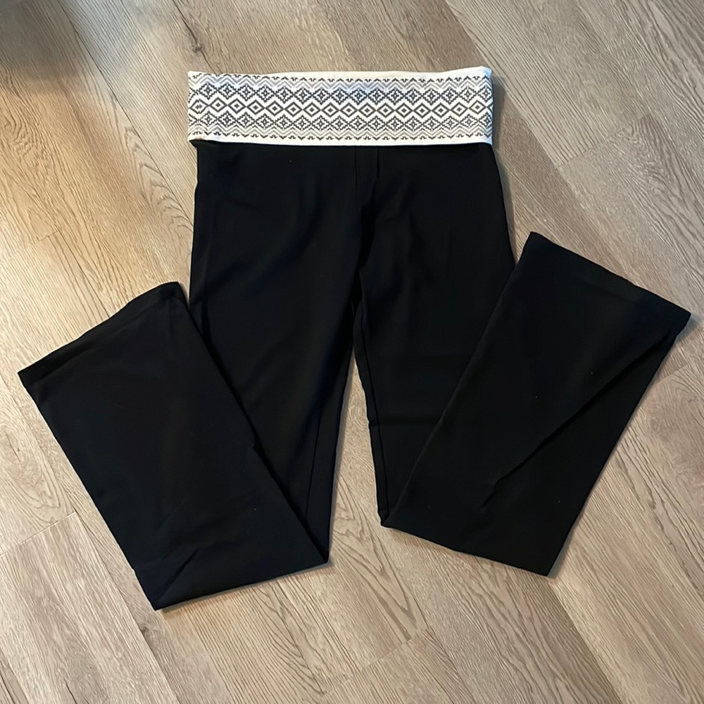 Victoria’s secret black leggings